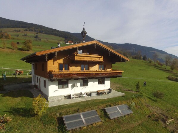 Extérieur maison de vacances [été]