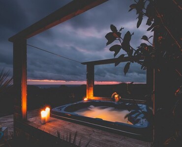 Jacuzzi + Perfect Sea View = Perfect Vacation