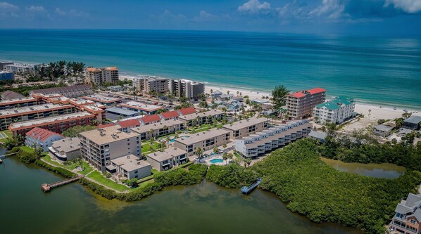 1-web-or-mls-Aerial20Still201-2