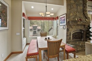 Dining Area with Seating for Six to Eight