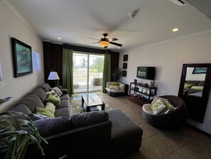 Spacious and comfortable living area with ocean view 