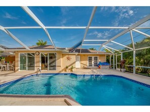 Heated pool vacation rental Cape Coral, Florida