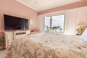 Gulf Front Master Bedroom