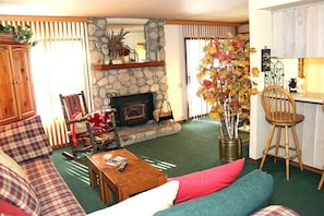 Mammoth Lakes Vacation Rental Sunshine Village - 113 - Open Area Living Room Towards Kitchen and Dining Room