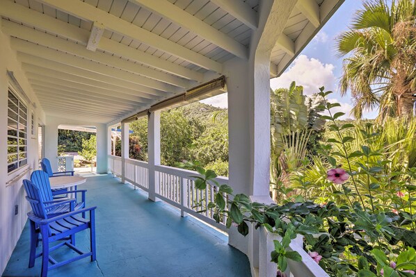 La Vallee Vacation Rental | 3BR | 2BA | Stairs Required | 1,200 Sq Ft