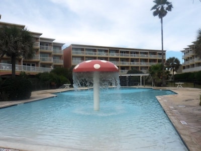 Ocean View Condo at Resort Facility Near Beaches