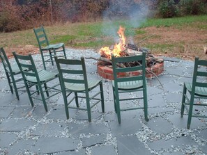 Firepit and chairs