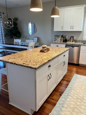 Breakfast Bar