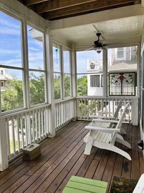 Screened Porch, First Floor