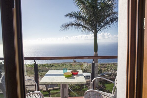 Sea view apartment with terrace in Tenerife North