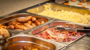 朝食ビュッフェ