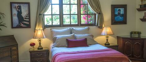 Very spacious and quiet bedroom with adjustable "Sleep Number" queen bed!