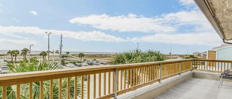 Front patio facing the Gulf of Mexico