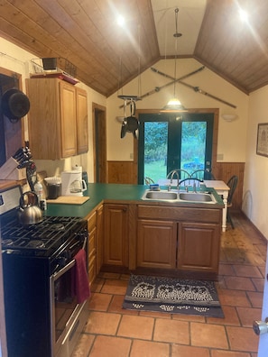 Kitchen and dining area. 