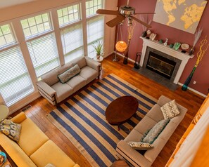 Lofty Retreat: Spacious & Inviting with Warm Wood Tones!