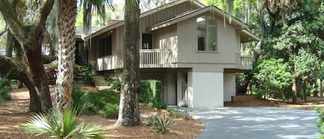 4 South Beach Lane, the front door is on the left behind the palm tree 