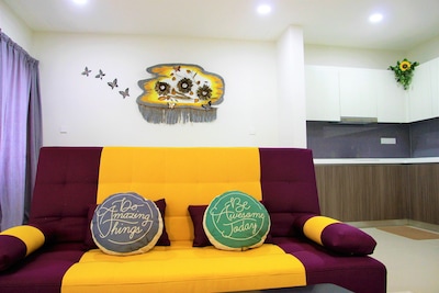 【JB Town】Executive Suite 688sf 1-4pax 【Free Wifi】