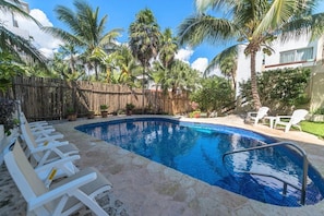 Garden side swimming pool - La Iguana condo 4, 1 bedroom Akumal vacation rental Akumal Mexico vacation rental