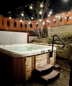 Spa to relax in.