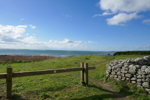 Le chemin vers la plage à 40 mètres du jardin