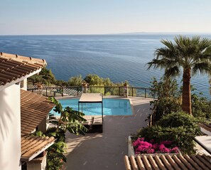 Beach/ocean view
