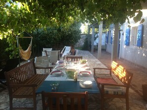 Outdoor dining