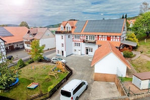 Husbils- eller lastbilsparkering