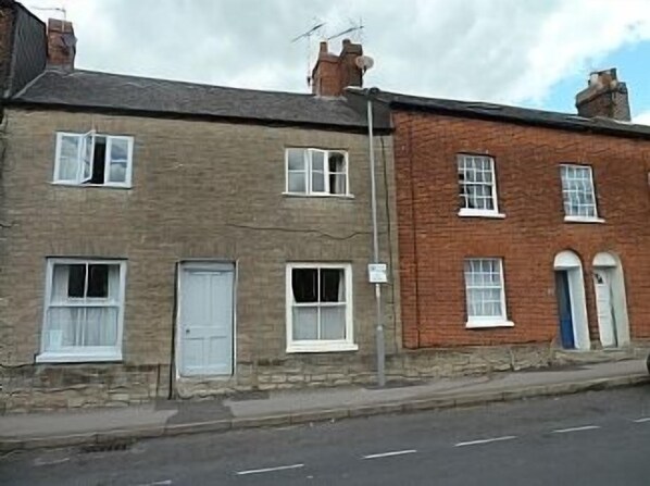 No 29 (left half)