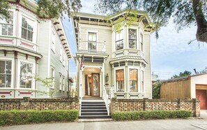 This entire home is yours!