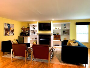 View the big screen with 150 channels of Cable TV from anywhere in the room. 