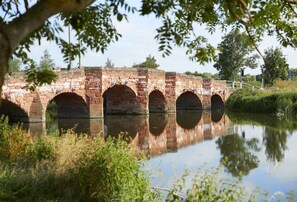 The bridge at Eckington