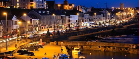 Portstewart Promenade at night