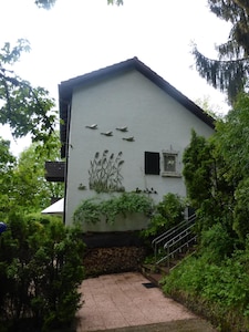 Idyll in garden / park, detached house, residential unit on two floors