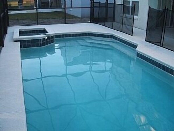 Patio area and Pool