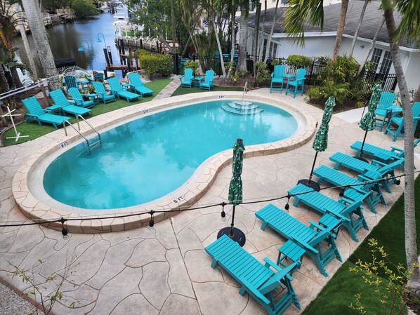 Pool and docks that this unit overlooks