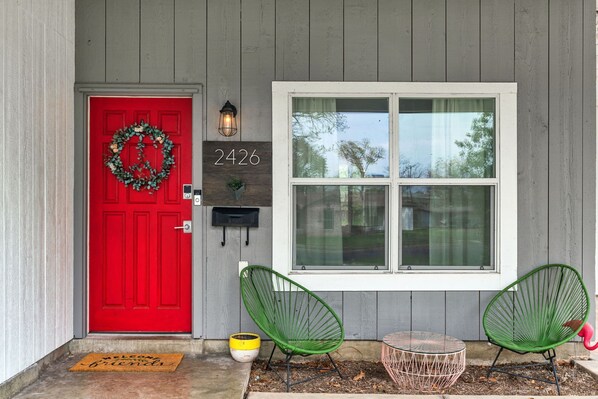 Front Door with Smart Lock and Ring Doorbell