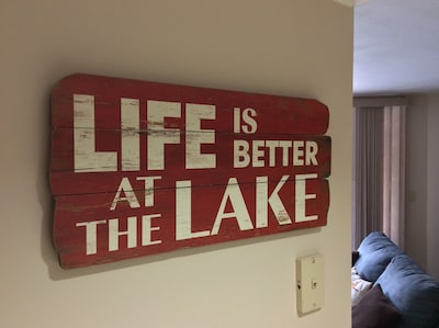 Lake View, Elevator, Hot Tubs, Frplc, W/D, Free Shuttle!  Great Rates!