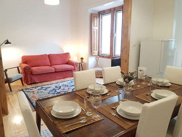 Dining room open space to living area