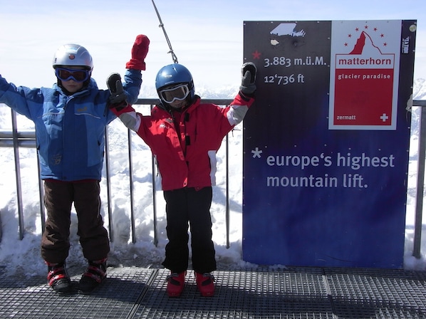Snow and ski sports