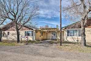 This group of vacation rentals offers a spacious and modern common area.