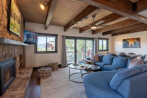 Cozy furnishings in Waterford 23