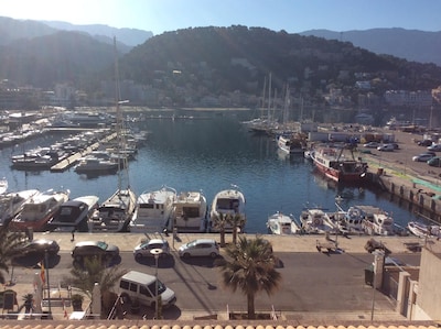 Puerto de Soller Casa de 2 plantas en primera linea con vistas al mar, free wifi