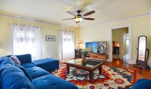 Living Room ~ 48" LED HDTV with HBOMax, AppleTV, Netflix, ESPN+,... and more