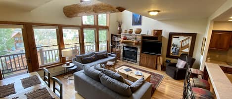 Open floor plan Living Room/Kitchen/Dining