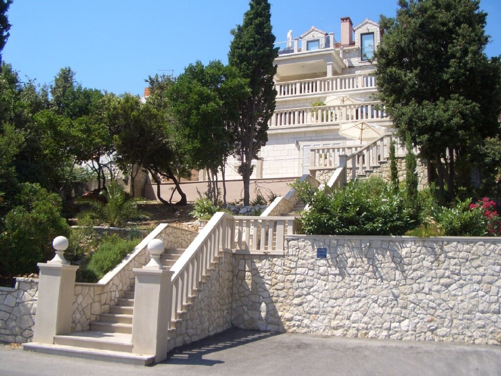 Picture of villa