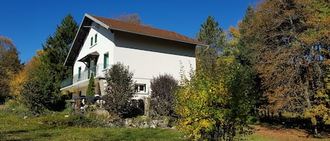 La villa en automne