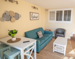 Large Living Area with Views of the Ocean, Beautifully Decorated