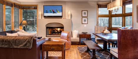 1382 Empire Mountain Ski Home - a SkyRun Park City Property - Empire Ski Chalet!