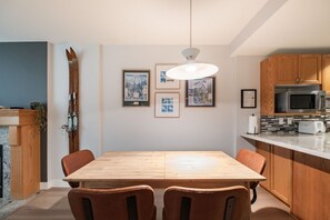 Dining area: Seats six people