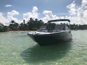 2017 Yamaha Jet boat that is available for rent with the house for $600 three days additional days $100/day. It will be in the back of the house gassed up and in canal ready for your enjoyment whether cruising or fishing fits 10ppl. 